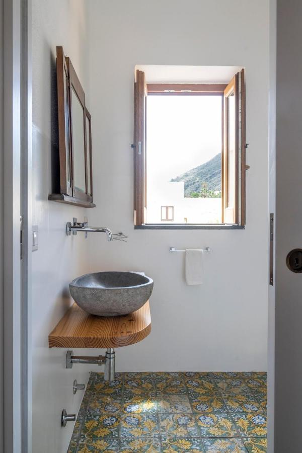 Iancura - B&B Di Design A Salina Santa Marina Salina Luaran gambar